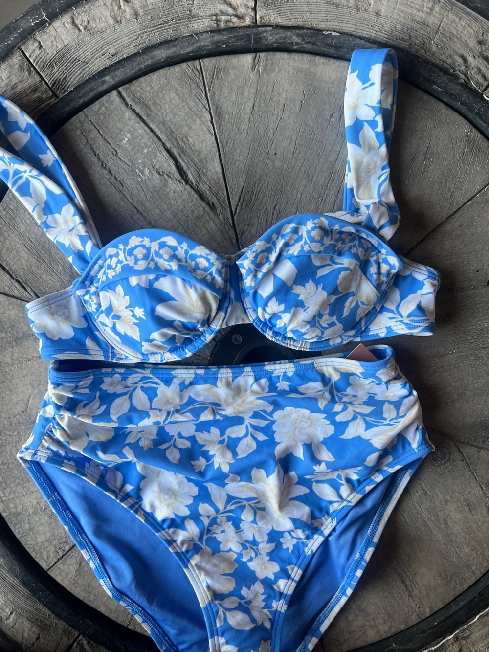 Blue Floral Underwire Bikini Set with Supportive Top 34B/Small